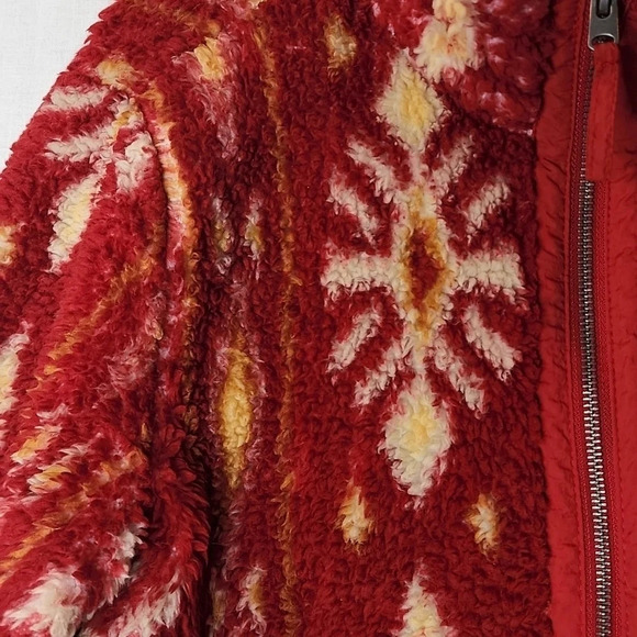 Maurices Faux Fur Zip Up Sweater with Pockets Size XS - Picture 3 of 16